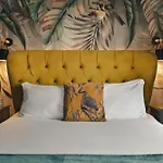 The Hive At Poppi-red 4* Hawkshead