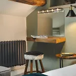Bed & Breakfast The Hive At Poppi-red Hawkshead
