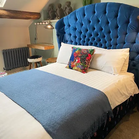 Panzió The Hive At Poppi-red Hawkshead