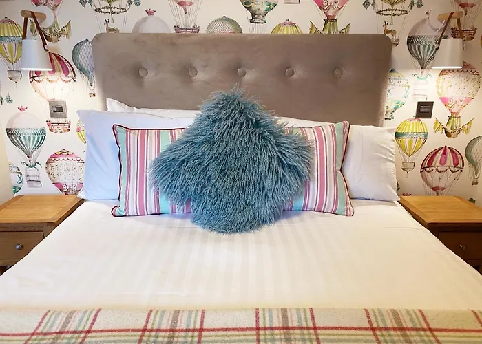 The Hive At Poppi-red Bed & Breakfast 4*