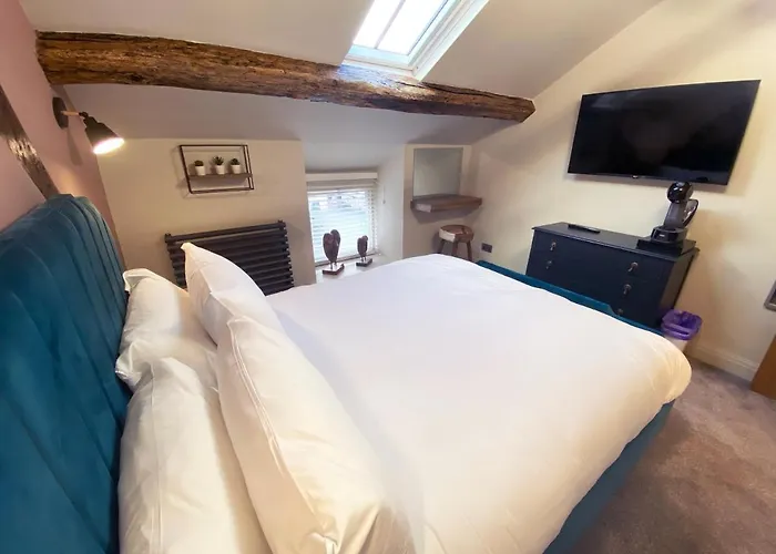 Bed & Breakfast The Hive At Poppi-red