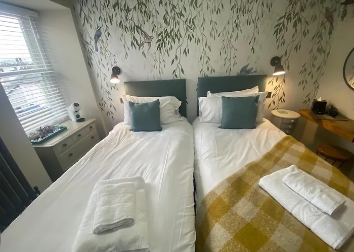 Bed & Breakfast The Hive At Poppi-red