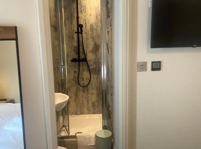 The Hive At Poppi-red 4* Hawkshead